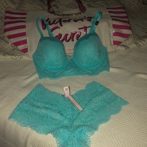 BNWT VS bra and panty set